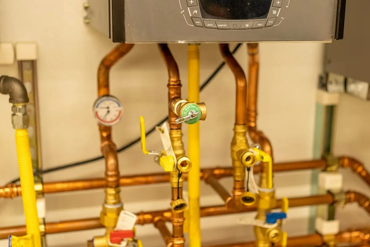 Licensed technician providing Slab Leak Repair for a homeowner in New Whiteland